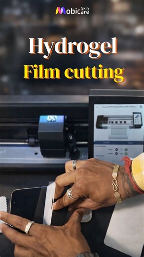 Watch the satisfying results of mobicare Skin software | Hydrogel Film cutting machine #mobileskin