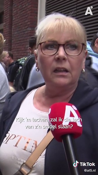 Nande de Nandoe: Vakantie met een Struisvogel in Europa