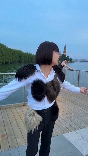 2.1K views · 3K reactions | 新加坡假发定制#新加坡假发定制 #新加坡假发推荐 #根据脸型设计发型 #singaporewig #wig #新加坡中国美发师 | MIN KOO HAIR STUDIO | Facebook