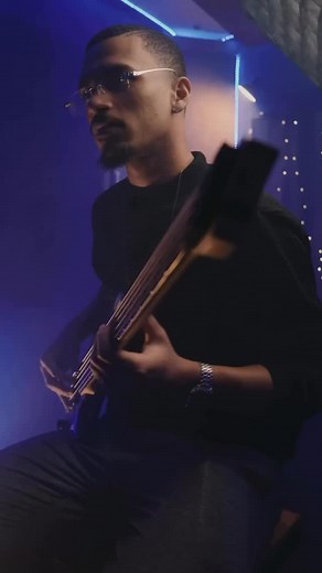 #SireCheck | Experience the tone, versatility, and feather-light feel of the new #SireM6headless bass. 24 frets DR Dragon Skin DBQ5-45 strings = a whole new playing vibe. 🎥: @tonypastory #Sirebass #MarcusMiller #joyofmusic | Sire USA