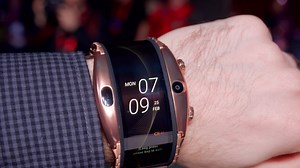 A wearable phone with flexible OLED display? Thanks, but no