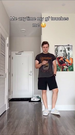 couples love cuddles 👩‍❤️‍👨 on Instagram: "Aww😊💕 Tag someone! 💑 Follow @couplesmelody for more 😍 - #kiss #couple #couplegoals #goals #cutecouple #hug #cuddle #love #lovers #beziehung #liebe #kuscheln #kuss #verliebt #mädchen #junge #kissvideo #küssen #reallove #lovequotes #lovegoals #baby #parents #youandme #relax #loveu #couplevideos #kissingvideo #relationshipgoals"