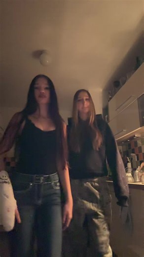 𝓓𝓲𝓿𝓪 (@diva_b12)’s videos with original sound - John