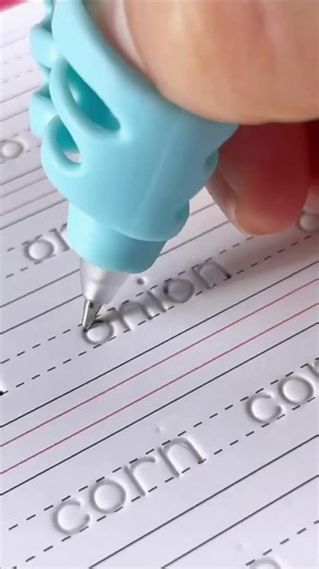 Your child’s handwriting can go from messy to perfect in DAYS! ✨ Fun, reusable, and available in English, Arabic, Cursive & more 🌍 Join thousands of parents seeing real results — don’t wait, grab your Magic Copybook now before it sells out! 🖋️🚀 #MagicCopybook #KidsHandwriting #ParentingHacks #LearningFun #ReusableLearning