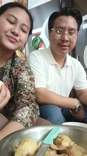 4.4K views · 101 reactions | James Nu..Memu thenhmi kan ei..a thawttukning cu...makmak si ko | Rachel Rachel | Facebook