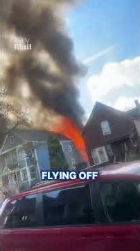 ‘Hometown hero’ runs into burning house to warn family