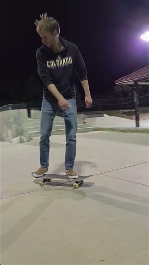 Fakie Curb slide