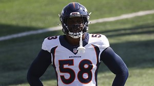 Rapoport: Broncos pick up $7M guarantee option on Von Miller's contract