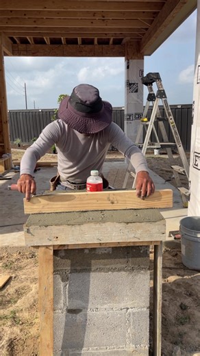 Columns with concrete caps ; perfect for placing flower bowls #flowers #flowerbowls #stucco #irrigationsystem #landscape