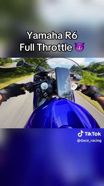 Yamaha R6 Full Throttle Action Video