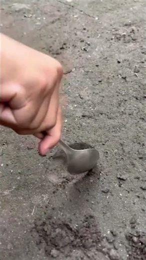 Day 3 of spoon work #viral #digging #trend #like #subscribetomychannel