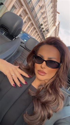 Exploring London: Home, Tours, and Indoor Pools