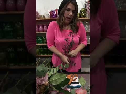 Chicken wire cascading bouquet