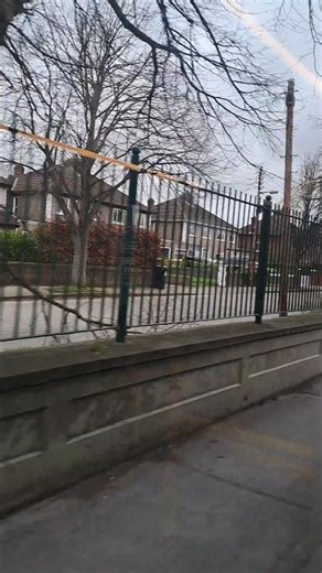 Dublin strert driving tour # shorts#dublin #dublincity #ytshorts