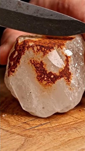 The Most Satisfying Rust Removal (With a Knife!)