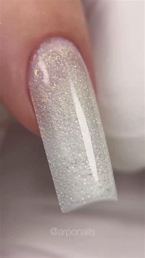 2K views · 71 reactions | Tutorial de diseño de uñas súper elegantes y fácil de hacer ✅ Lo probarías? 樂 Comparte este video y sígueme para aprender más  Créditos del video: @arponails | elitetipsacademy | Facebook