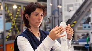 ✨ Toute l'équipe SIGVARIS GROUP France vous souhaite une merveilleuse année 2025, sous le signe de la santé ! ✨ Merci pour la confiance et la fidélité que vous nous avez accordées tout au long de l'année écoulée. En 2025, nous allons poursuivre notre engagement à vos côtés en innovant dans nos produits, nos services et nos modèles, toujours animés par cette même mission : aider des millions de femmes et d’hommes à prendre soin de leur santé chaque jour. Que cette nouvelle année nous offre l'oppo