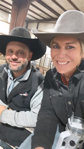 Lindsey West on Instagram: "The Magic Coffee Table - a mystery all women and men can relate to🤣🤣🤣 Is the magic in your house, too? #magiccoffeetable #marriedlife #marriagehumor"