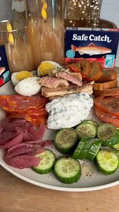 5.2K views · 11K reactions | Trout snack plate anyone? Using @safecatchfoods Here are a few key benefits: High-quality protein, rich omega-3s, clean ingredients, low mercury, and naturally anti-inflammatory. A simple plate, but extremely nutritious and satisfying. . . #safecatchpartner #sardinesnackplate #antiinflammatory #trout #omega3s | Lashae Tanimawo | Facebook