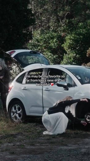 the music video is so special too #lolozouaï #holdingon #newmusic #rnb