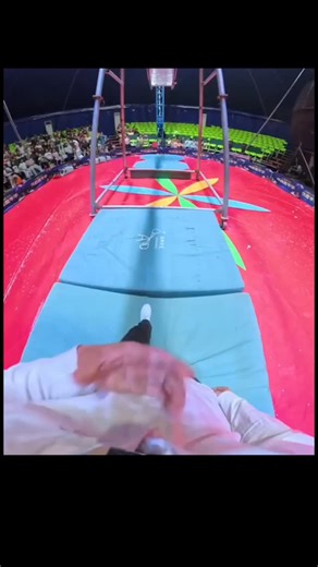 Urban Insider on Instagram: "Insane Skills On The Giant Circus Wheel With Extreme Juggling Performance 🎡🔥 #Shorts #CircusLife #Skills ​#CircusArts #WheelOfDeath JugglingSkills ExtremePerformance Acrobatics Juggling on a moving giant wheel looks nearly impossible until you see the perfect synchronization of balance and timing. 🎡✨ ​This act requires the performer to maintain a steady center of gravity while the massive structure rotates at high speed. The physics involved here is incredible—as 