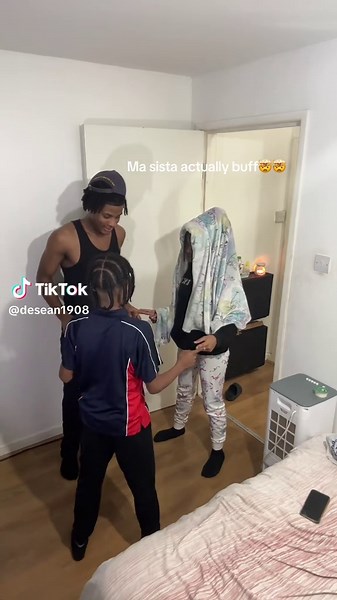 Sibling Dance Moments That Will Make You Smile