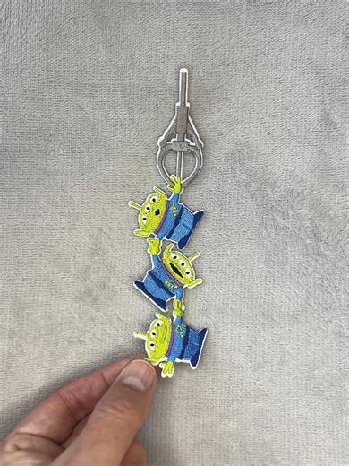 Toy Story Green Aliens & the Claw Embroidered Iron-on Patch - Etsy Canada