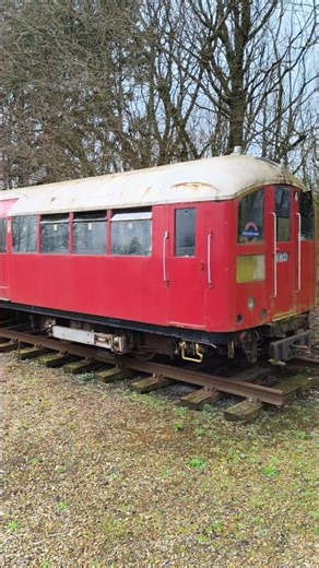 Former London and Isle of Wight tube train at Holliers park craft centre. Isle of wight. 01/03/26