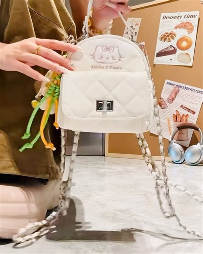 Hello kitty bag pack |So cute hello kitty bag collection #hellokitty#hellokittybag #hellokittystuff