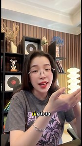 119K views · 1K reactions | [Series Quincy Hiểu Thị Trường] Part 1 - Có nên mua Vàng bây giờ không, hay chờ giá giảm? ~ Giá có thể dao động, nhưng giá trị của niềm tin - thứ mà Vàng đại diện - thì sẽ không mất đi ~ #forex #trading #Priceaction #hocforex #forexvietnam #tradingtips #forexcommunity #ForexEducation #forexsignals | Diễm Quỳnh | Facebook