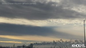 Thick smoke fills sky from Valero Houston Refinery flaring