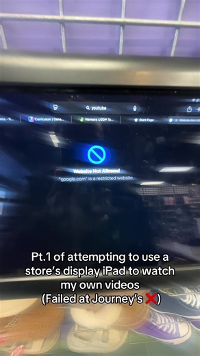 Troubleshooting YouTube on an iPad Display