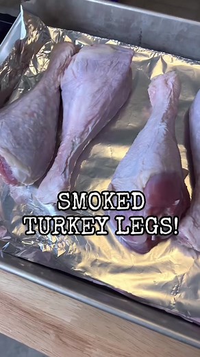 Smoked Turkey Legs: Flavorful & Easy Recipe