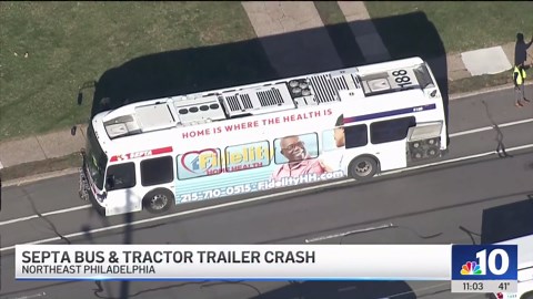 4 injured in SEPTA bus crash in Northeast Philly