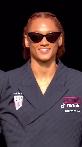 Lynn Williams: USWNT Star Forward and Gotham FC Player