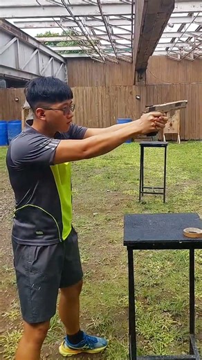 1911 classic cal.45 pistol shooting #youtube #youtubeshorts #pistol #shootingsports