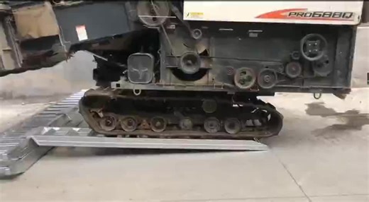 OEM ODM Custom Atv Ramps Aluminum SUV ORV 4.2 Meter 6 Ton  Heavy Duty Ramps for Pickup Trucks 6000Lb Car Loading Ramps