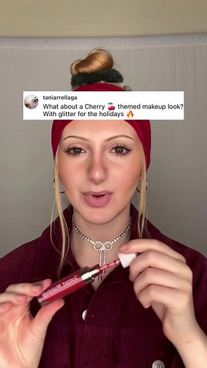 Our Sunset Makeup holiday glitter look 🎁 #holidaymakeup #holidaymakeuplook #eyemakeuptutorial #eyemakeup #eyeshadowtutorial #eyeshadowpalette #warmtonemakeup #redmakeuplook #glittermakeup #glittereyeshadow #glowymakeup #shimmermakeup #redlips #redlipcombo