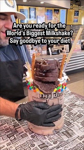 Today we're making the biggest milkshake in the world - the viral Big Fat Shake from Fat Sals Deli reputed to weigh over 10 pounds and pack in all sorts of goodies. The Adventures of Heavy D was up to the task - are you ready? #icecream #milkshale #sweets #lasvegasfood #inthekitchen #carbs #trysomethingnew #supportlocal #eatlocal #localfood #localeats #makingof #fatness #livingwell #cheatdayeats #runnerslife #yesss #chocolatelovers #sweettooth | Freak Eating