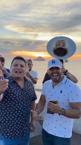 31K views · 590 reactions | Ese lunar que tienes junto tú boca, no se lo des a nadie linda que a mi toca    @camachomusicoficial | Banda Rancho Viejo | Facebook