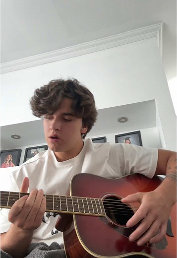 July-Noah Cyrus #cover#guitar#july#noahcyrus#fyp