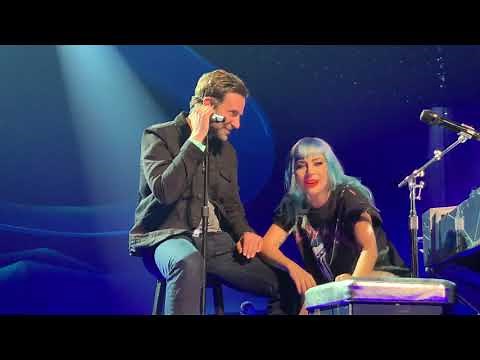 Lady Gaga with Bradley Cooper in Las Vegas (Live)