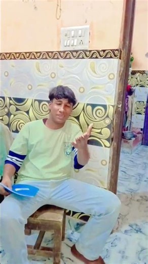 Billi niche gir Gaya..😂✨🤣 #trendingshorts #bill #cat #funnyvideo #youtubeshorts #comedyreels ##@#@#@