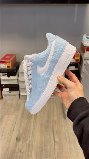How it’s made: Baby blue Teddy AIR FORCE 1’s