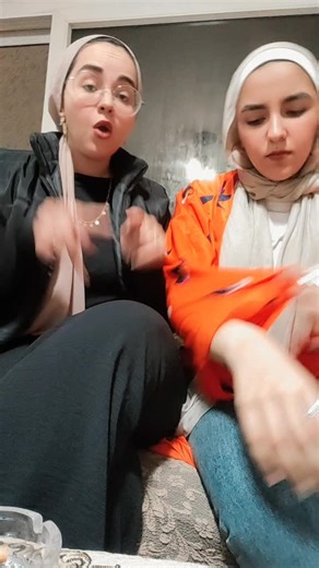 ‏#sistercode @Maryam Osama 😂🫂❤️