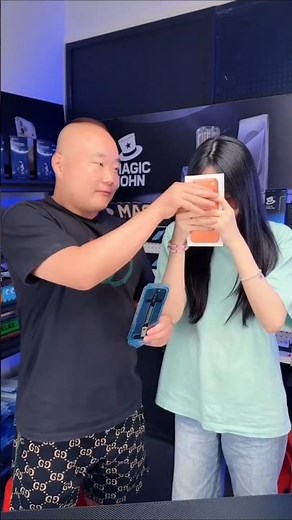Watch How Easy It Is to Apply an iPhone 17 Screen Protector! 📱✨#iPhone17 #ScreenProtector #Glass