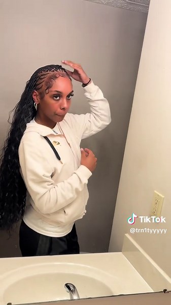 flip over braids quick weave 🩷 ( @styleddbytrin on instagram ) #foryoupage #fyp #columbusohio #braider #braidertiktok #braids #quickweave #columbushairstylist #knotlessbraids ##versatilehairstylist #homebased