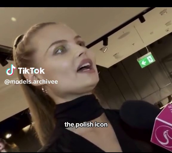 Iconic Magda #supermodel #fashion #slavicdolls #magdalenafrackowiak