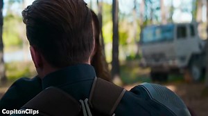 ¿Bucky (Soldado del Invierno) sabía que Steve Rogers no volvería? Si el viaje duraría 5 segundos porque esa despedida. #thechileangoblin | Nación Marvel