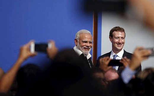 Viral video: PM Modi's never-ending love for the cameras